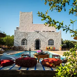Villa Les Jardins Fleuris 4 Bedrooms, Essaouira